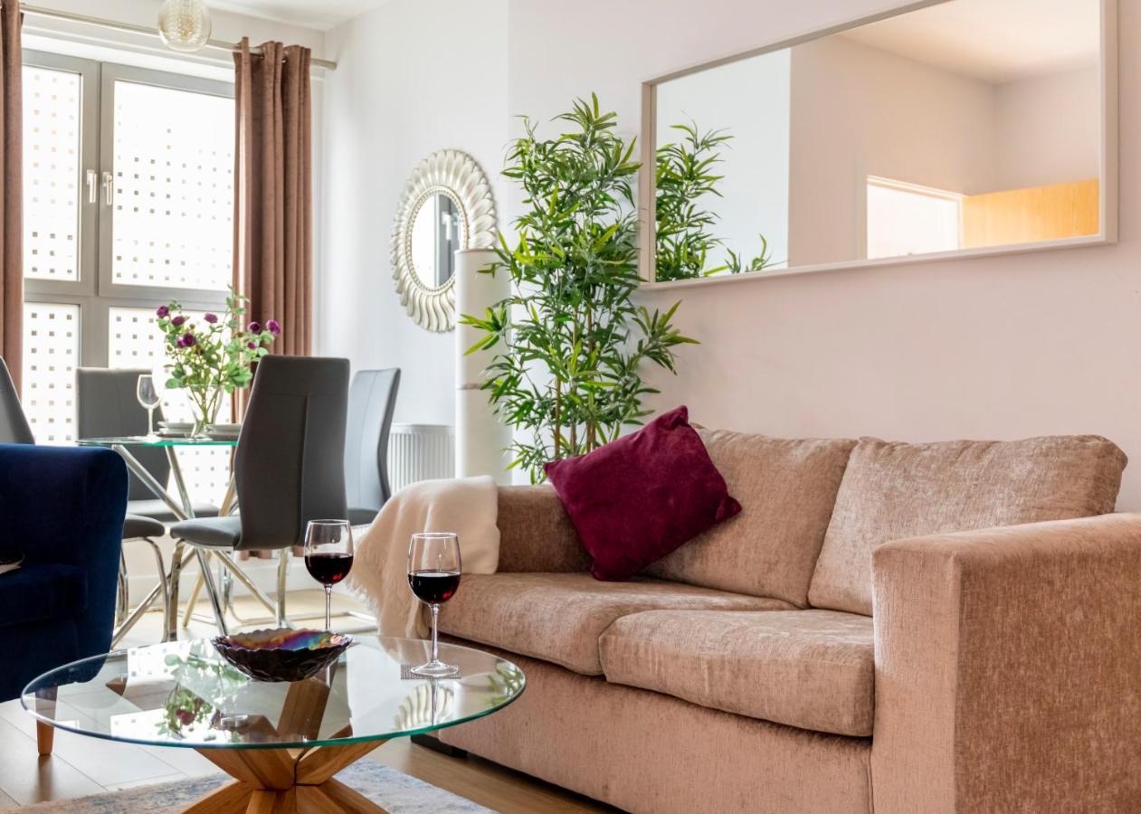 1 Bed Apartment - Redhill Central, Surrey, Gatwick #3 מראה חיצוני תמונה